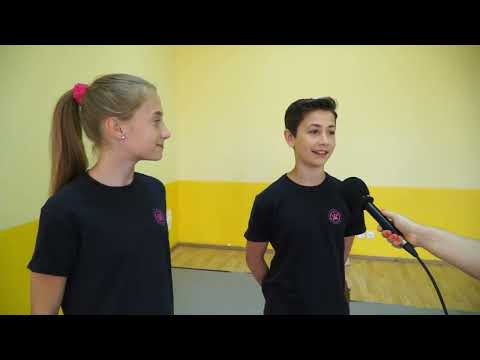 Vörösvári táncos és partnere a világ élvonalában