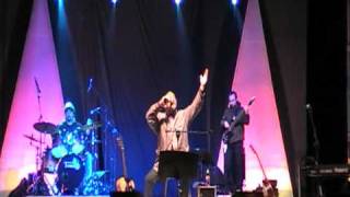 Eugenio FINARDI 13.06.2009 ALBEROBELLO (BA)