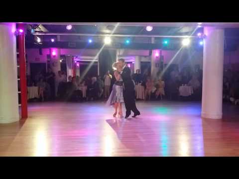 Edgardo Donato "Portena Linda"