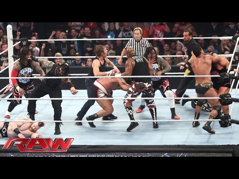 16-Man Fatal 4-Way Elimination Tag Team Match: Raw – 7. Dezember 2015