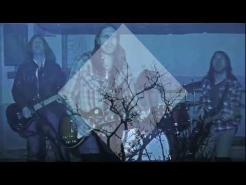The Low Down- Heart Starts to Run (Official Video)