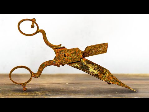 Rusty Antique 1907 Candle Wick Scissors Restoration