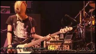 the GazettE - Kare Uta LIVE (Romaji &amp; English SUBBED)