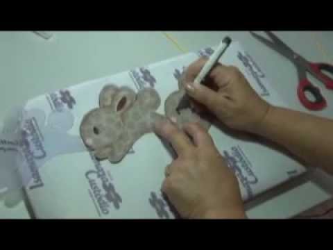 Coelha na Cesta por Isamara Custódio