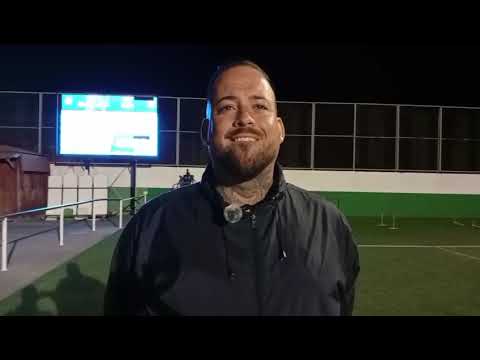 Jeser Tapia entrenador de la UD Guargacho ante la UD Chio, 25 abril 2025