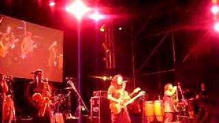 Karamelo Santo - What a wonderful world (Parque Lezama)