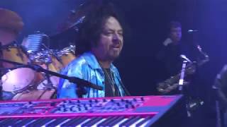 TOTO Live - Afraid of Love / Lovers in the Night