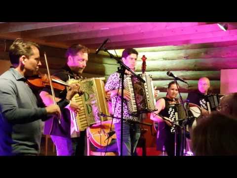 Anders Larsson med vänner