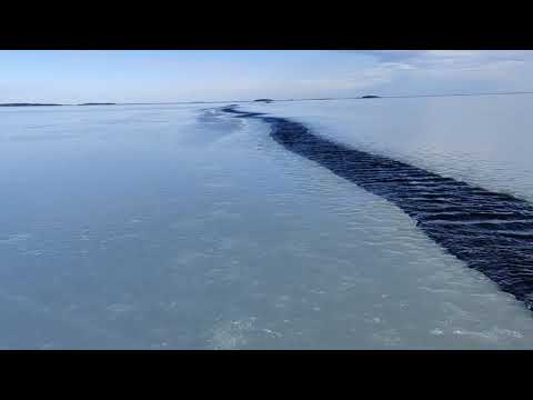 Railot levenevät ja jäät ovat lähdössä