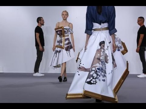 Viktor & Rolf Haute Couture Fall/Winter 2015-2016