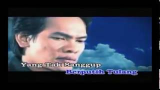 Download lagu ARIS ARIWATAN - Cinta Tak Kenal Siapa [KARAOKE] mp3