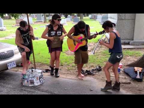 Days N' Daze Dig Down in a Oklahoma City Graveyard