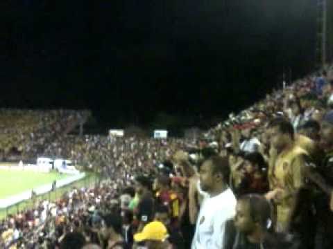 Sport 3 x 0 Brasiliense - O maior grito de guerra do mundo