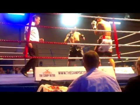 Nathan Owens v Paul Morris fight Leeds 9 12 2012