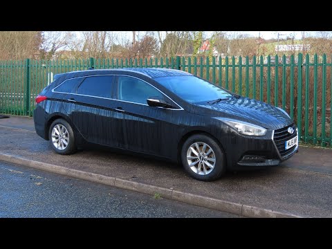 2016 Hyundai i40 Tourer 1.7 CRDI SE Nav Business - Start up and full vehicle tour