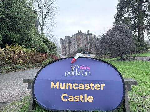 Muncaster Castle parkrun with Bi11 the boomerang 