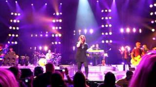 Kelly Clarkson - Ready (Live in Fairfax, VA)