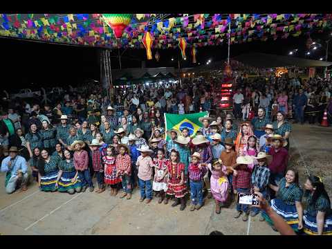 APRESENTAÇÃO DE QUADRILHA JUNINA DOS ALUNOS DA ESCOLA MUNICIPAL LEURETH MENDES - IVOLANDIA - GO