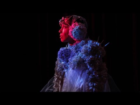 Maylee Todd - Afanyala (Official Video)