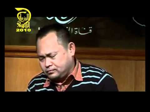 فلبيني يبكي لجنة التحكيم وهو يقرأ القرآن