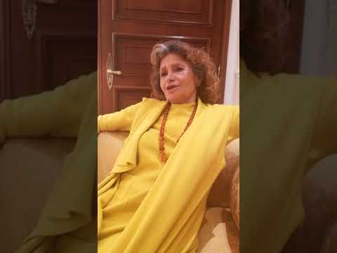 Erika Blanc... La bellezza che non svanisce mai se viene dall'anima. Un esplosione si gioia e amore