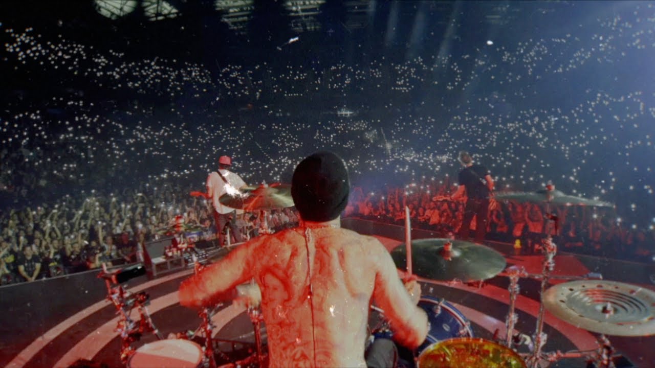 blink-182 - ANTHEM PART 3 (Live Performance Video) - YouTube