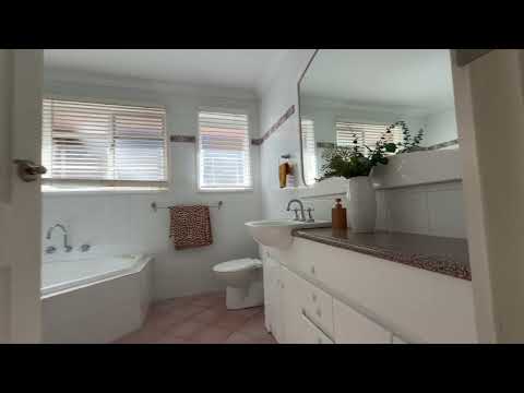 46 Holman Street, Curtin, ACT 2605, 4 rūma, 1 rūma horoi, House