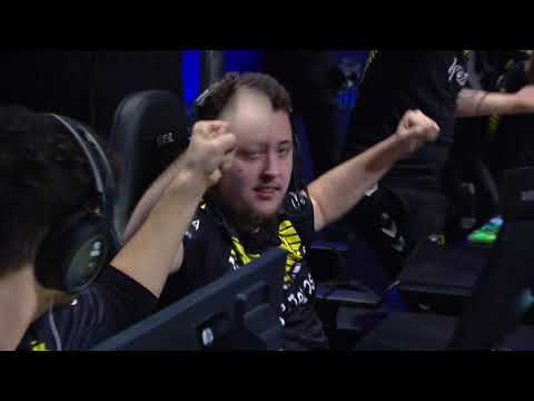 Zywoo 1 vs 4 insane clutch against cloud9