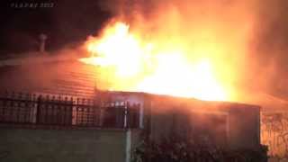 preview picture of video 'LAFD / Suspicious Small House Fire'