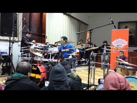 Duelo de Baterías / Bruno Godoy - Hágalo Bien + Improvisación (Toño Corvalan V/S Bruno Godoy)