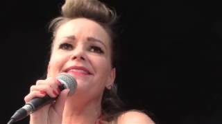 sandy et the wild  wombats