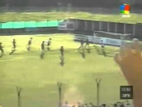 Flandria 3 - Atlanta 0. Resumen de "El Ascenso" [Flandria Oficial 2011]