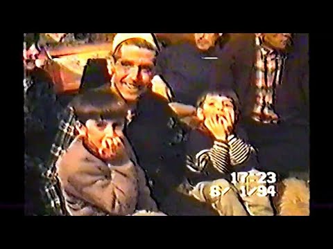 ALI KRASNIQI E MUHAMET BASHOTA NE PRIZREN TE ASMAN KOKOLLARI BISEDA NE ODË DHE KENG - pj.par