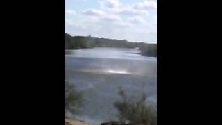 preview picture of video 'Tornado en el rio cebollati averias uruguay'