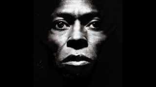 Miles Davis - Tomaas