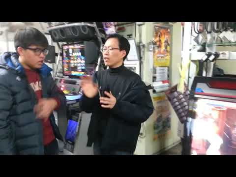 GREEN ARCADE 4K [upscale from 1920x1080].