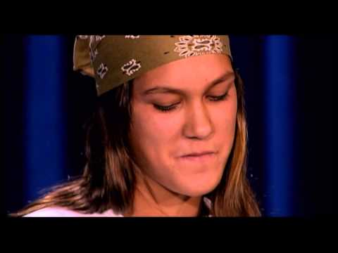 Nervous Jodi singing "I wanna dance with somebody" by Whitney Houston - Audition - Idols season 2