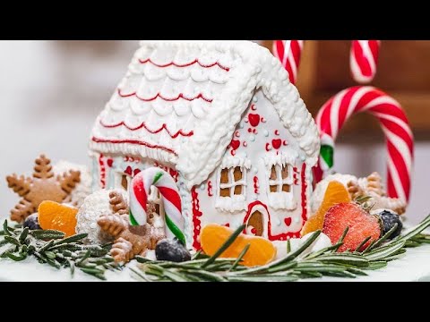 Video Thumbnail: Kainan City sets world record for mass gingerbread house decorating