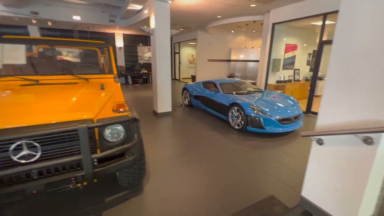 [Supercars] 3 Ways That NYC's Manhattan Motorcars Is THEE Dealership for Cars
