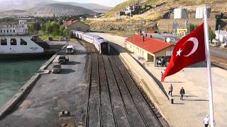 preview picture of video 'TCDD RAI Transasia Express in Tatvan and Van Iskele'