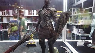 Dark Souls 1/6 Scale Statue: Black Knight video 1