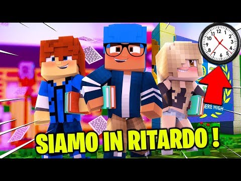 FIRST DAY OF SCHOOL but WE ARE LATE!  (Minecraft Roleplay ITA) #1