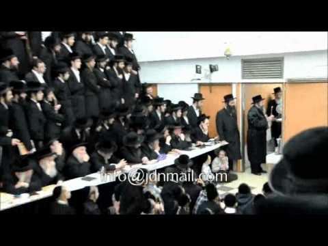Chanukah 5772 With Rachmastrivka Rebbe