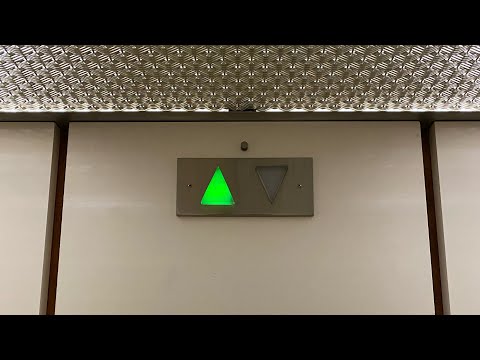 Dover/Montgomery Hydraulic Elevator @ Newark Civil Engineering Lab UIUC, Urbana, IL