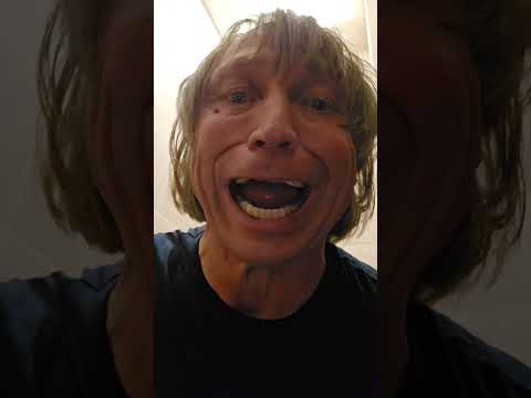 171й Коричневый змей #главныйвдурдоме #причёскамедуза #коричневаястрана #оосд #котакже