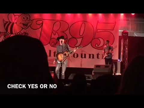 William Michael Morgan LIVE At South Mississippi Fair Oct 16, 2018