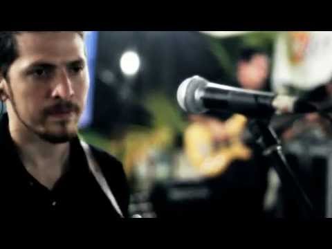 Performance: Samuel Nexans, producer & musical director.