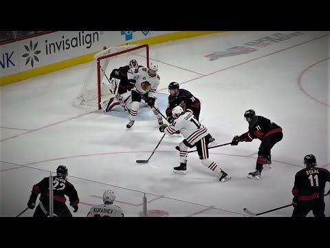 Adam Gaudette Makes It 2-1 For The Blackhawks