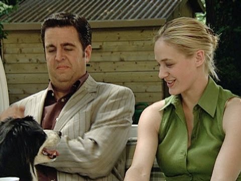 Pastewka verschreckt Hund - Pastewka