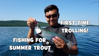 Fishing for SUMMER TROUT!!! My FIRST TIME TROLLING! Ft. RaWr F. & Zach Merchant F. (Clinton, NJ)